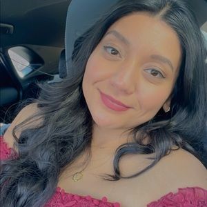 Meet your Posher, Maritza